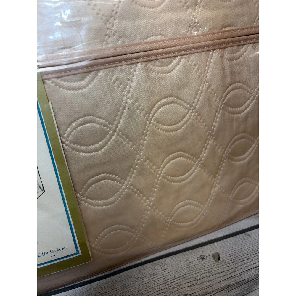Vtg 1970s NIP Jumbo Suit Quilted Hanging Garment Bag Floral 45